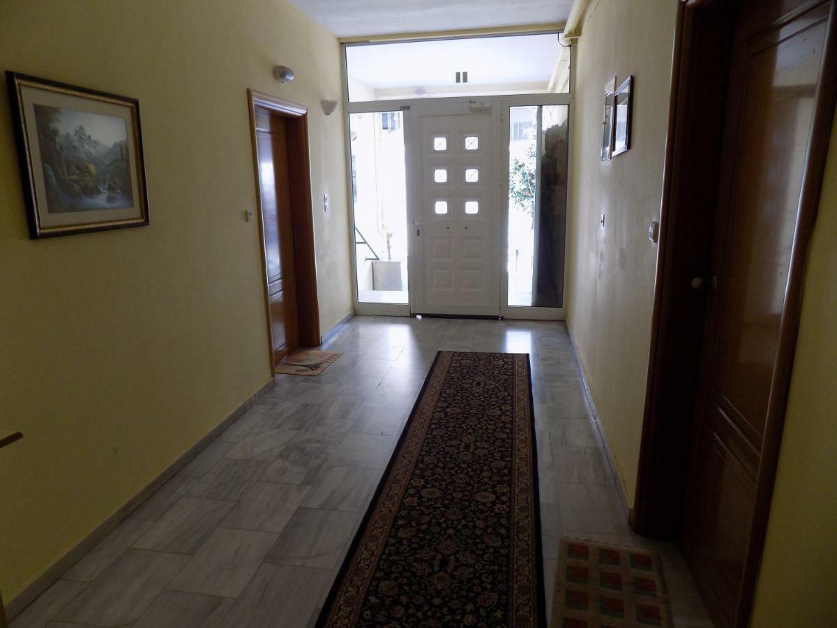 George'S Apartment In Volos Area Экстерьер фото