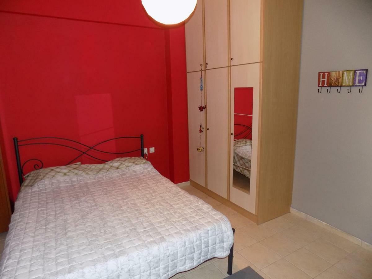 George'S Apartment In Volos Area Экстерьер фото