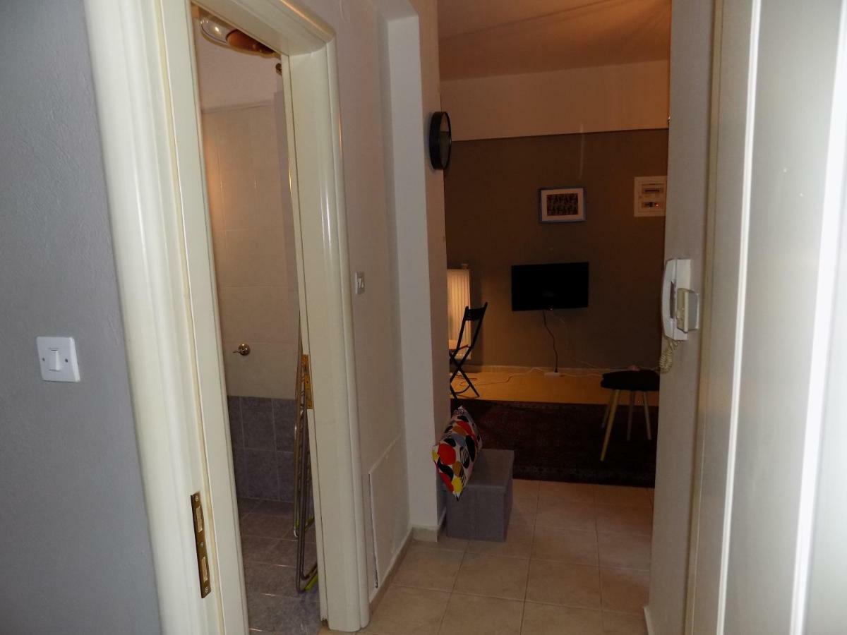George'S Apartment In Volos Area Экстерьер фото