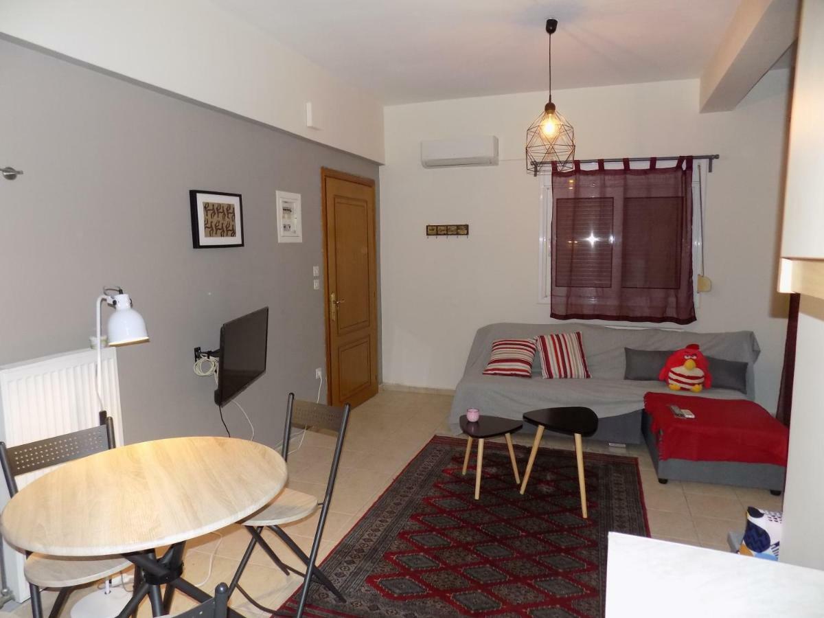 George'S Apartment In Volos Area Экстерьер фото